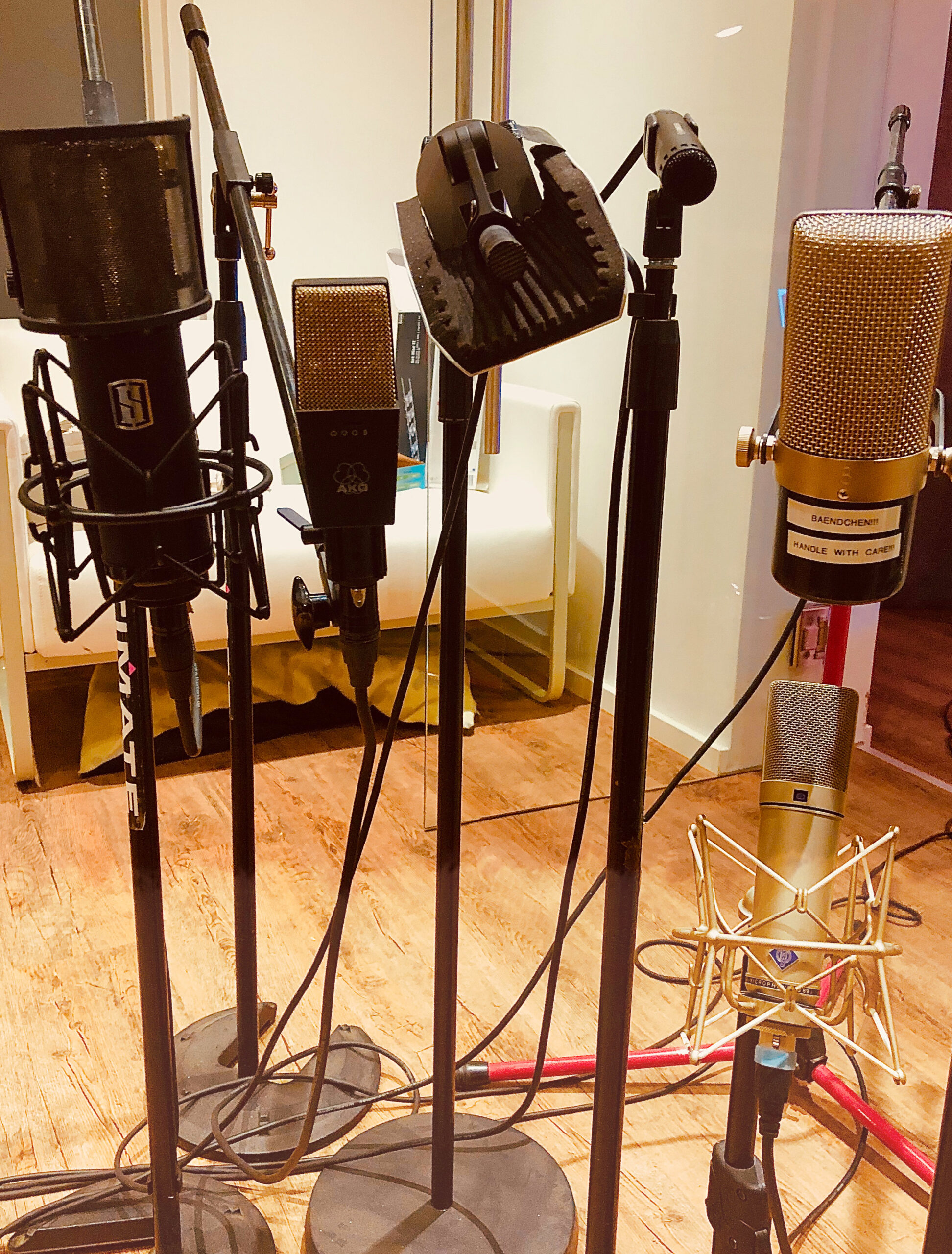 Studiomikrofone für Kemper Akustikgitarre Profile Aufnahmen